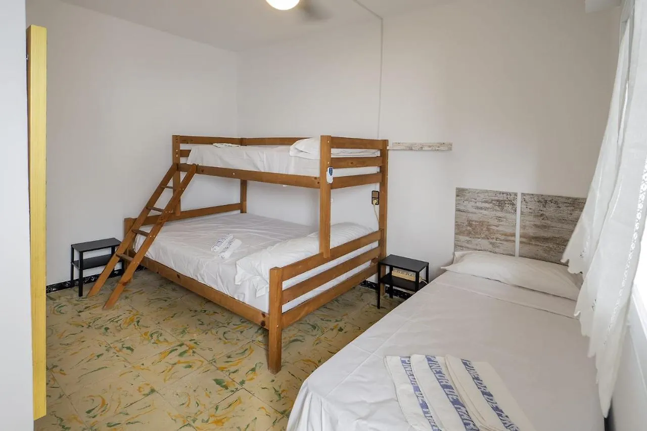 L'Hostalet Guesthouse Pineda de Mar 0*,  Spain