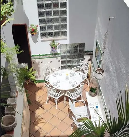 L'Hostalet Guesthouse Pineda de Mar 0*,
