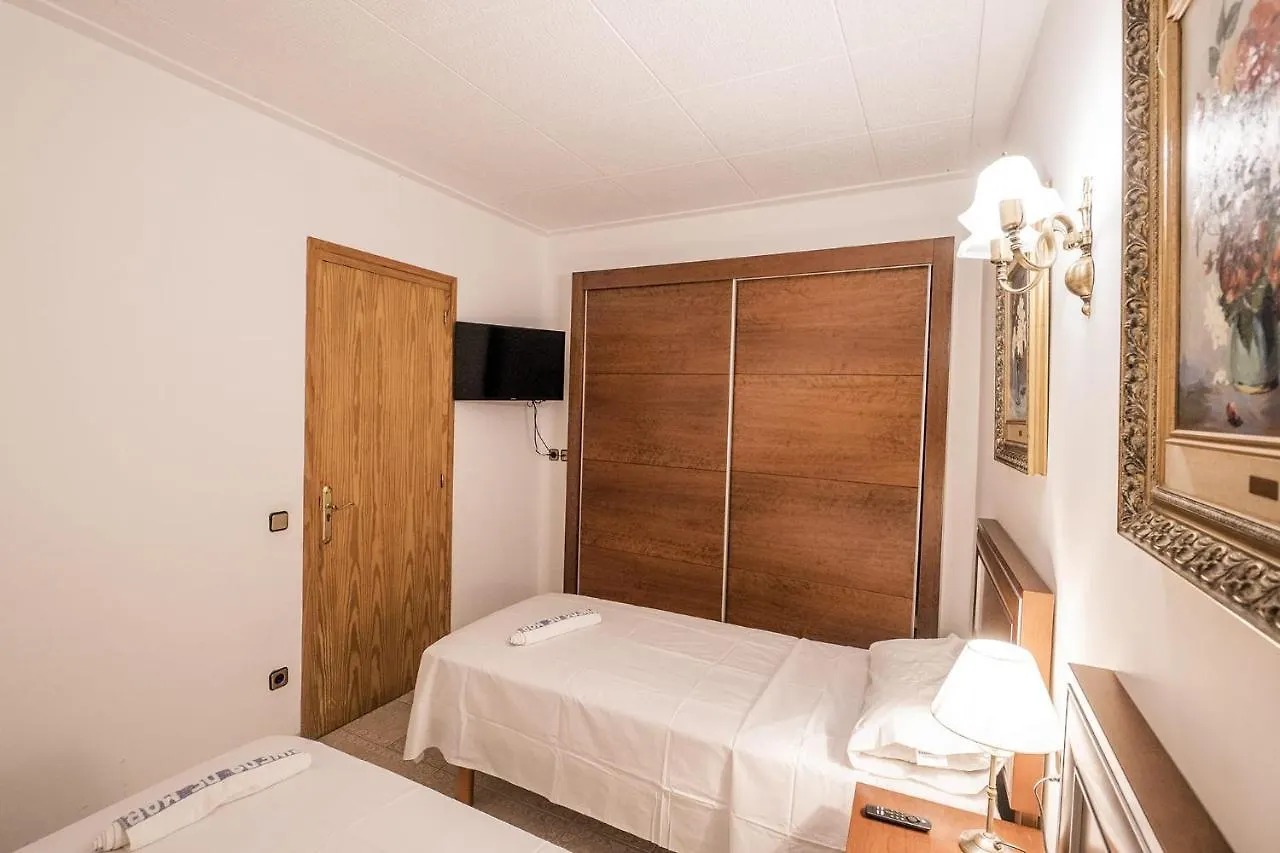 L'Hostalet Guesthouse Pineda de Mar