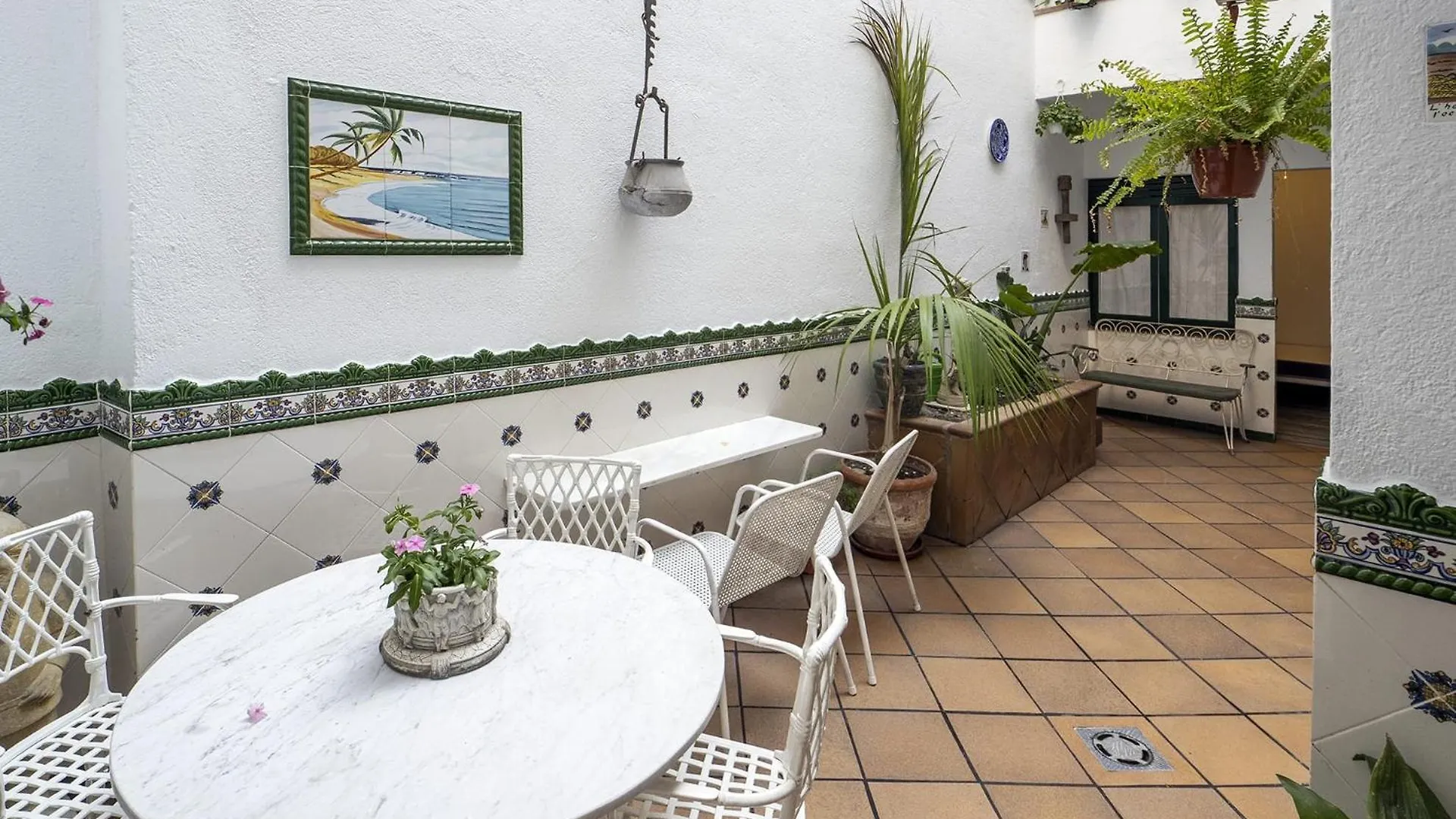 Hostel L'Hostalet Guesthouse Pineda de Mar Spain